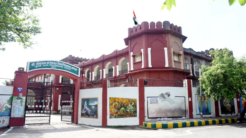 यूपी के 70 कॉलेजों पर बड़ी कार्रवाई, NCTE ने रद्द कर दी मान्यता
