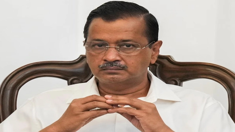 गुजरात में उपचुनाव की जीत का जश्न मना रही AAP को बड़ा झटका, बोटाद विधायक का इस्तीफा