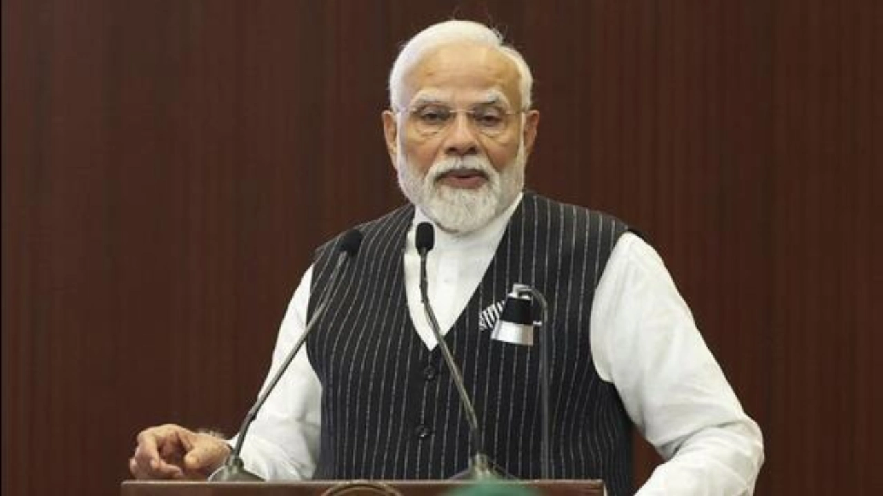 20 दिन में आज दूसरी बार बिहार आ रहे पीएम मोदी, 10 हजार करोड़ की देंगे सौगात