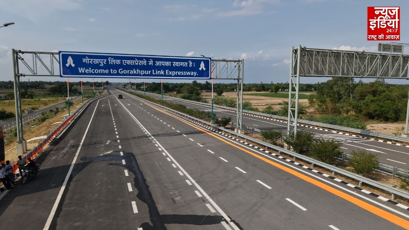 स्कूल जाना चाहती हूं, आप मेरा एडमिशन करा दीजिए… नन्ही वाची के अंदाज को देख मुस्कुरा उठे सीएम योगी